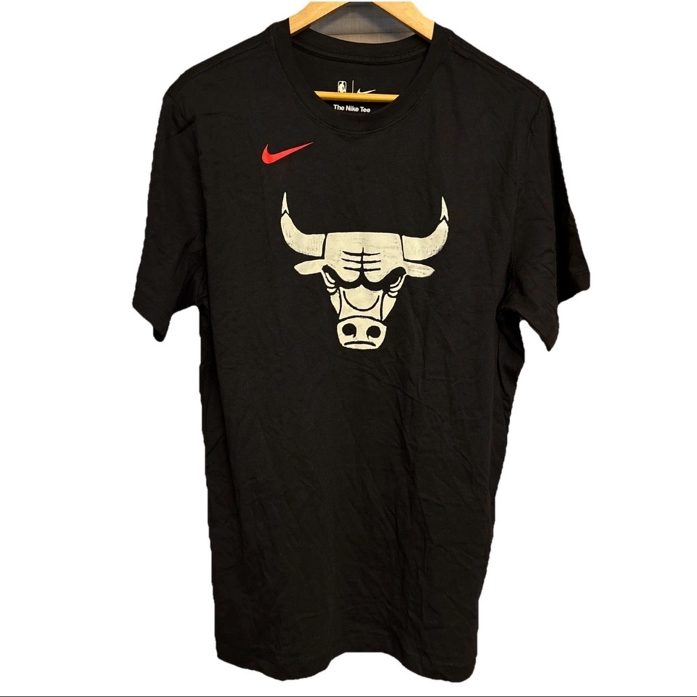 NWOT NBA Nike Chicago Bulls Black size L number 9 Vucevic